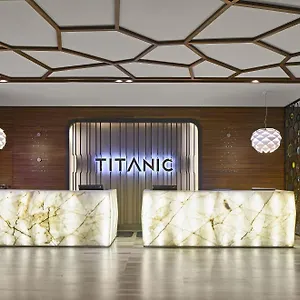 Hotel Titanic Chaussee